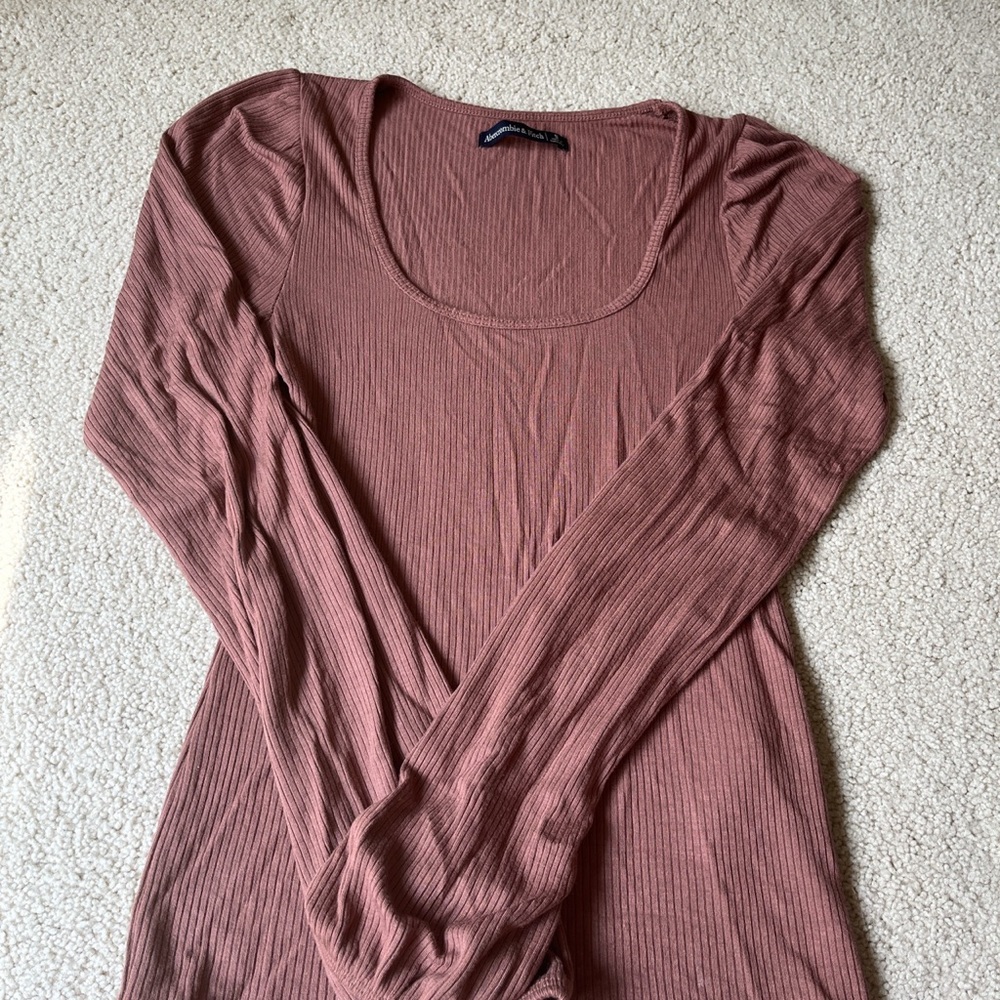 brown/burgundy long sleeve